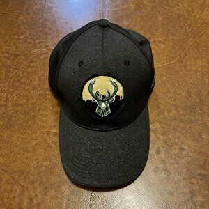 Milwaukee Bucks Snapback Hat